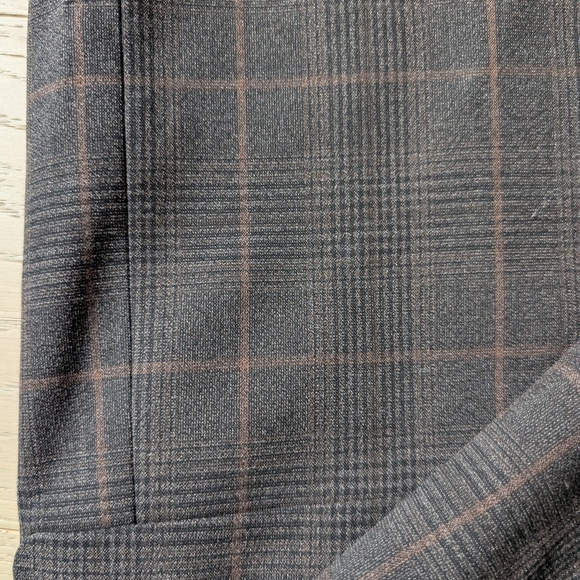 Men's Brown/Gray Checkered Blazer - Picture 2 of 2